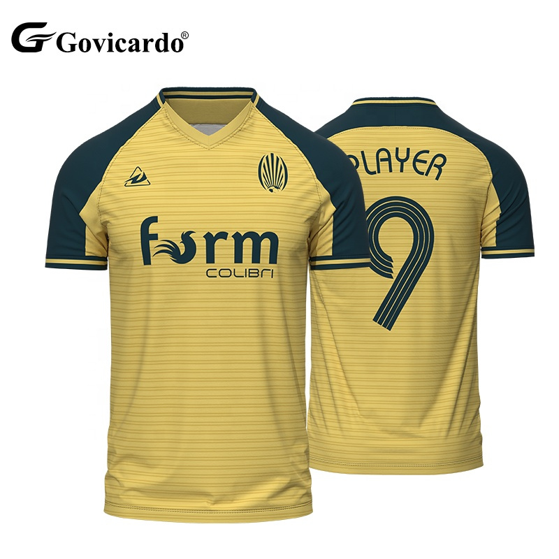 High Quality Vintage Men's Soccer Wear Original Design Embro