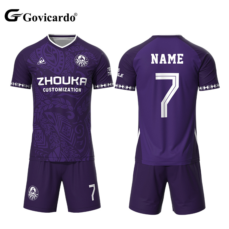 Classic Retro Soccer Jersey Kits Customized Football Uniforms Automated Cutting OEM Service Logo Printing Top Style Soccer Wear