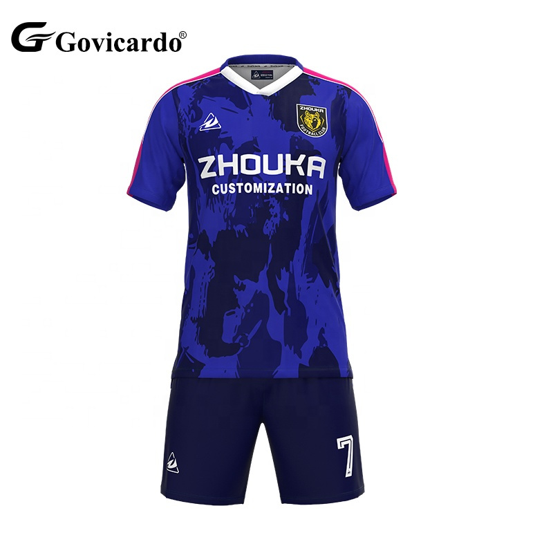 Customized Quick Dry Men Soccer Jersey Kit Sublimation Printed Polyester Mesh Football Uniform Shirt Customized Soccer Wear