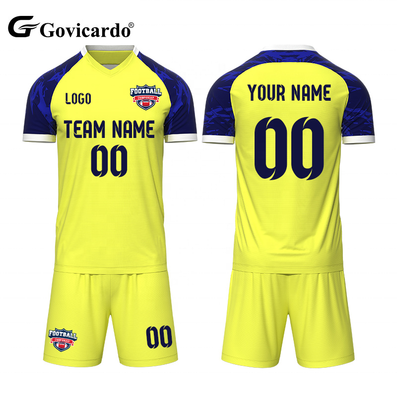 Top Quality Custom Player Team Logo Soccer Wear Sets 100% Po