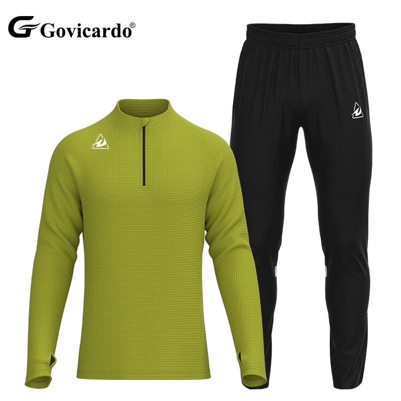 Customizable 100% Polyester Men's Football Tracksuits Factory Sportswear Manufacturer Breathable Two-Piece Plus Size Spring